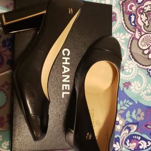 Black Calfskin Chanel pumps 3 inch